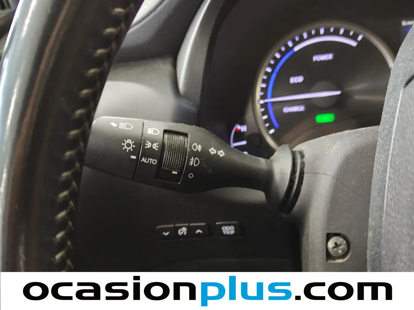 Foto Lexus NX Lexus NX Business Navigation 2WD  (197 CV)