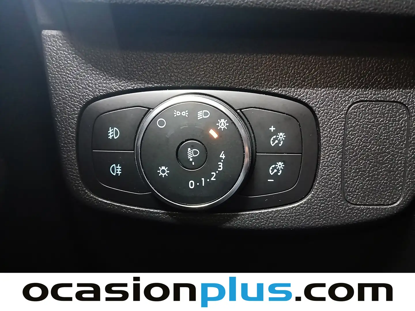 Foto Ford Focus Ford Focus 1.0 Ecoboost MHEV ST-Line (125 CV)