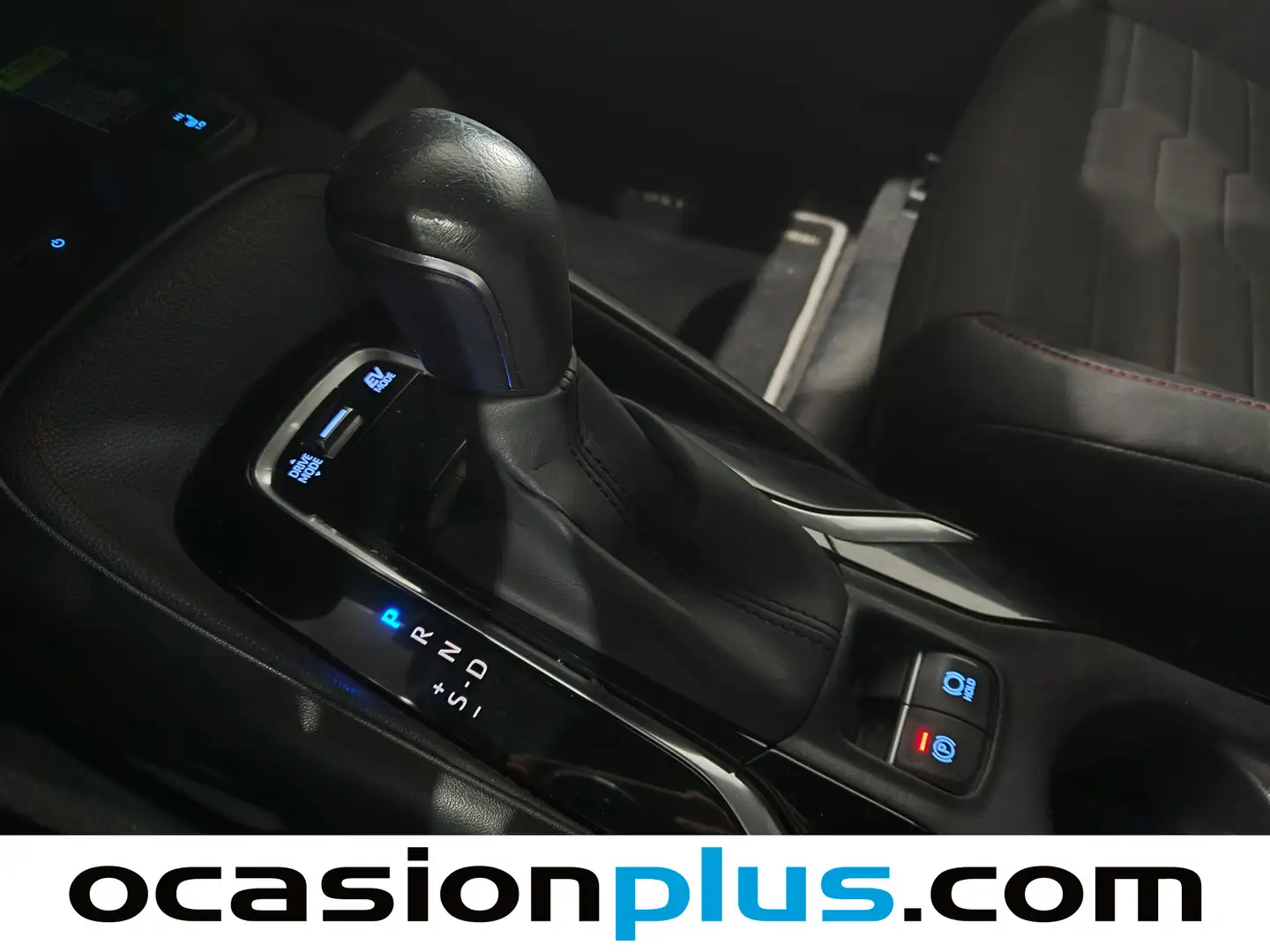 Foto Toyota Corolla Toyota Corolla Touring Sports 180H Style E-CVT (180 CV)