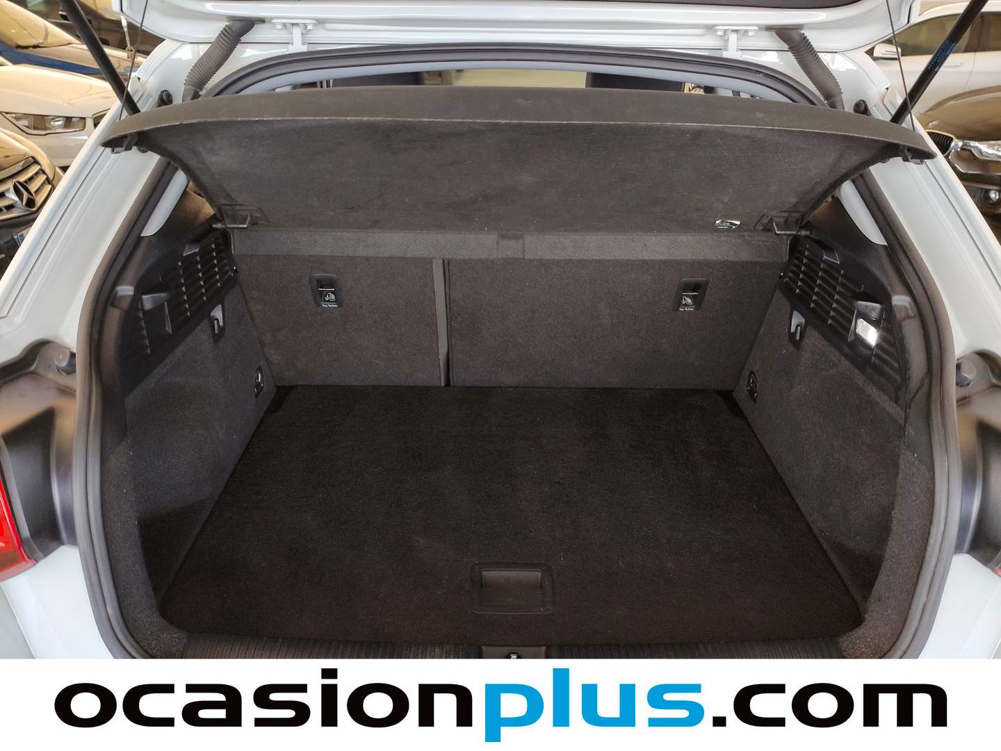 Fotos maletero Audi Q2 Audi Q2 Advanced 30 TDI (116 CV)