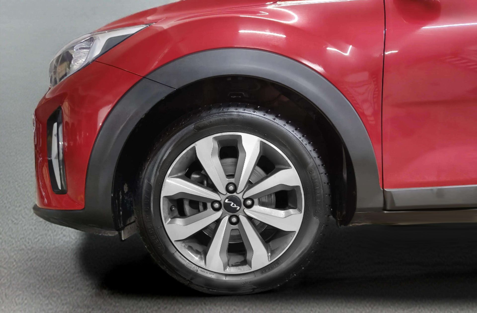Kia Stonic 1.0 T-GDi MHEV Drive iMT - foto 32
