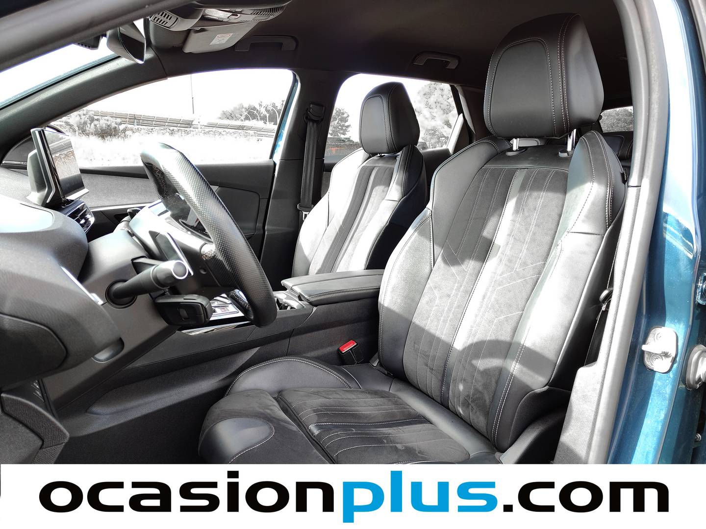 Foto Peugeot 3008 Peugeot 3008 PureTech 130 S&S GT Pack EAT8 (130 CV)