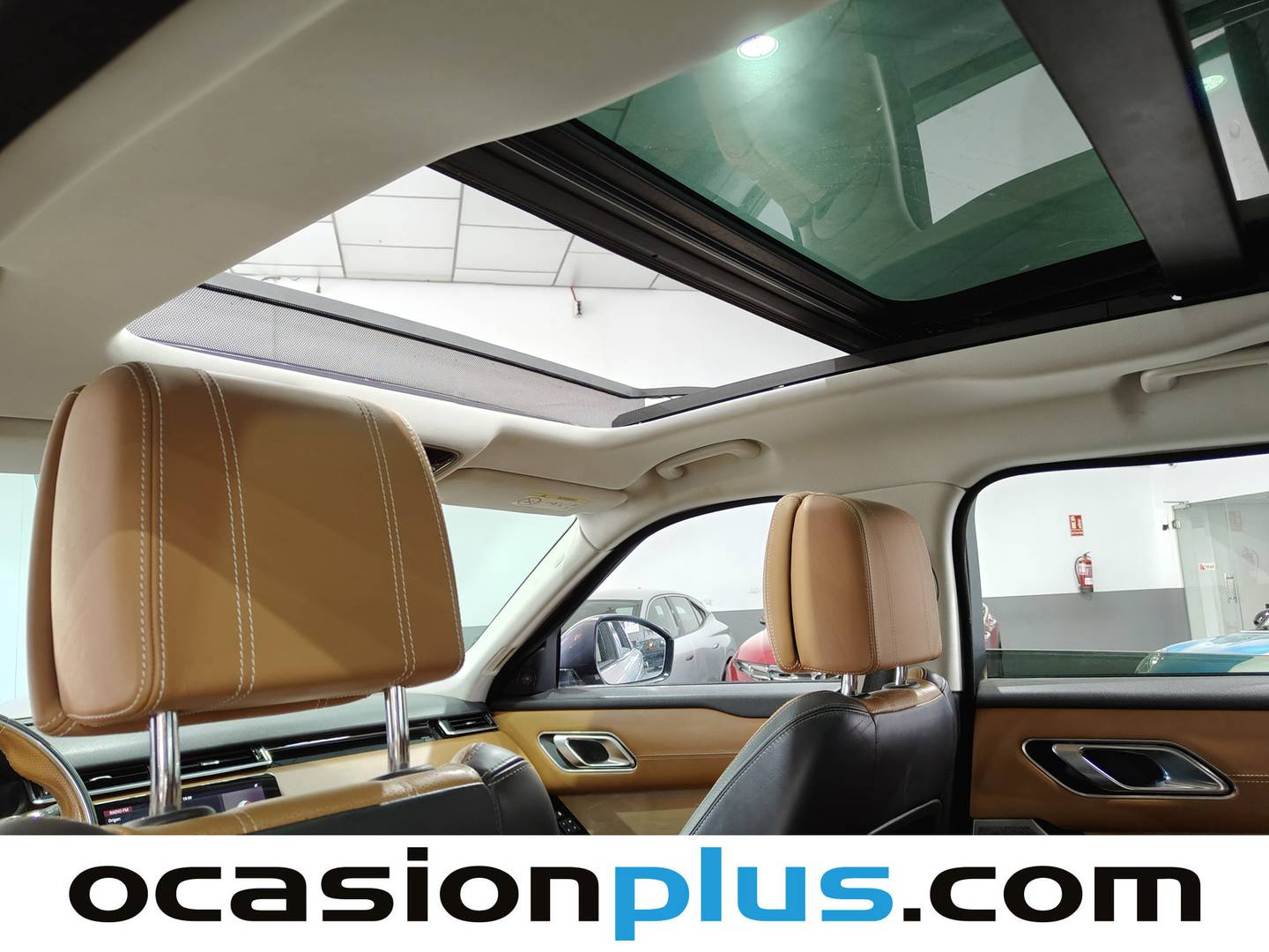 Equipamiento del Land Rover Range Rover Velar Land Rover Range Rover Velar D240 SE 4WD Auto (240 CV)