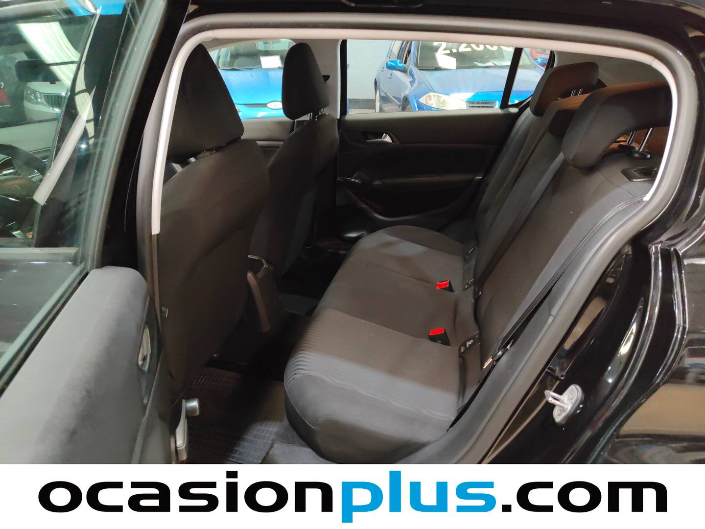 Foto asientos traseros Peugeot 308 Peugeot 308 1.6 BlueHDI Access (100 CV)