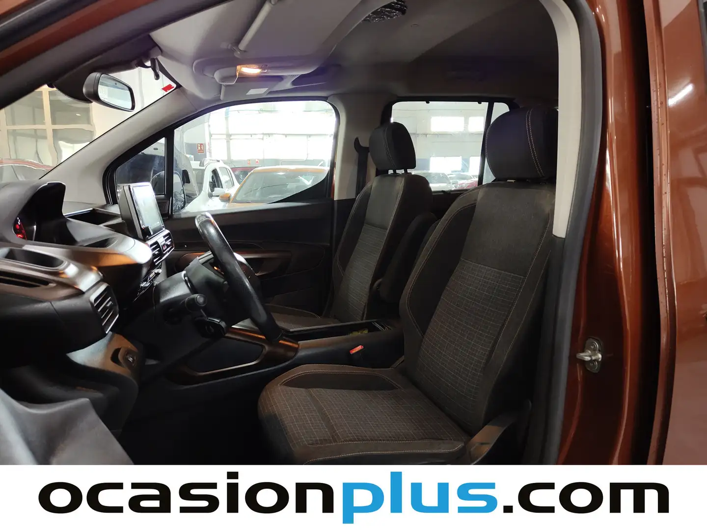 Foto Peugeot Rifter Peugeot Rifter BlueHDi 100 GT Line Standard (100 CV)