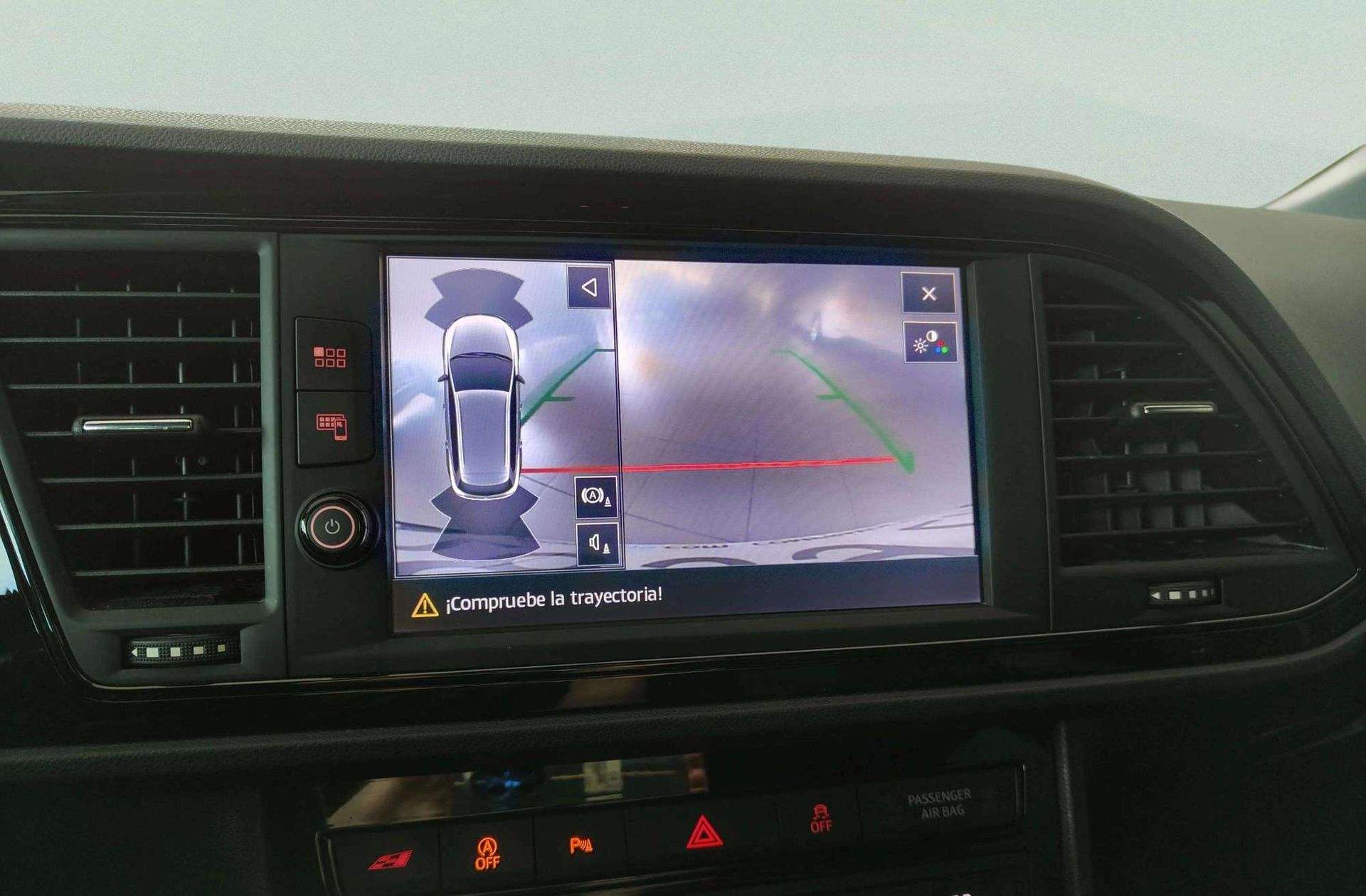 SEAT León 2.0 TSI Cupra DSG - foto 8