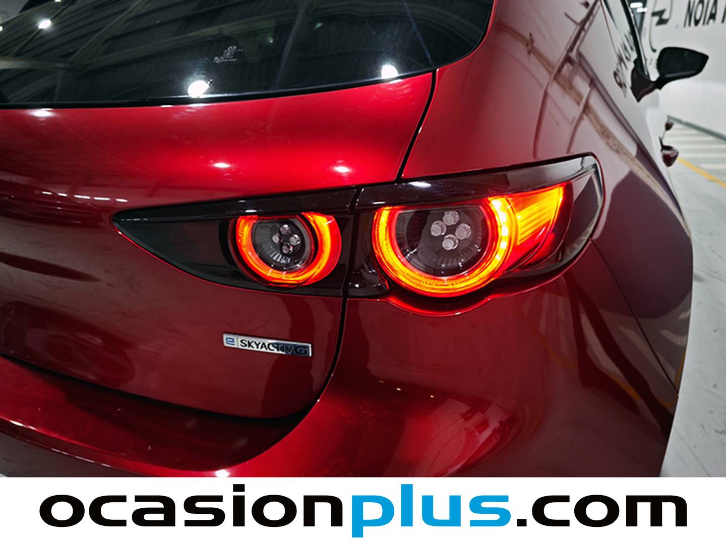 Foto Mazda Mazda3 Mazda Mazda 3 2.0 Skyactiv-G Zenith Safety Black (122 CV)