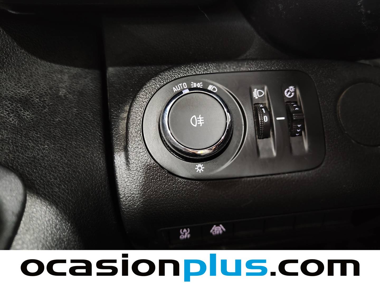 Extras del Opel Combo Life Opel Combo Life 1.5 TD S&S Expression L (102 CV)