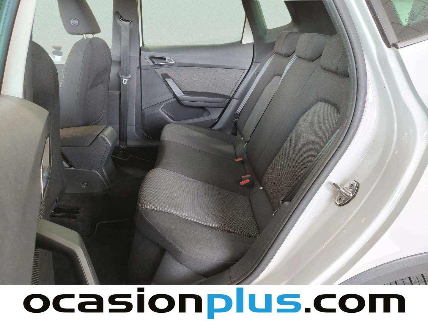 Foto asientos traseros Seat Arona SEAT Arona 1.0 TSI Ecomotive S&S Xcellence (115 CV)