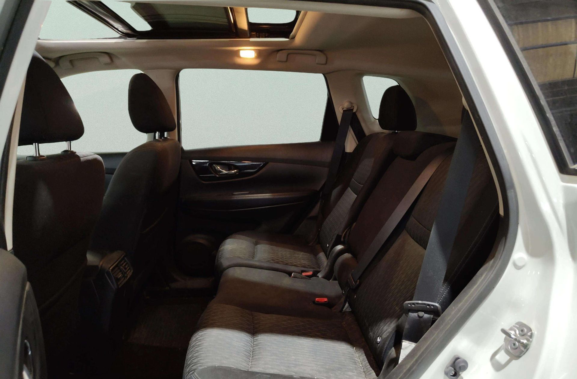 Nissan X-Trail dCi 150 N-Connecta 4x4 - foto 12