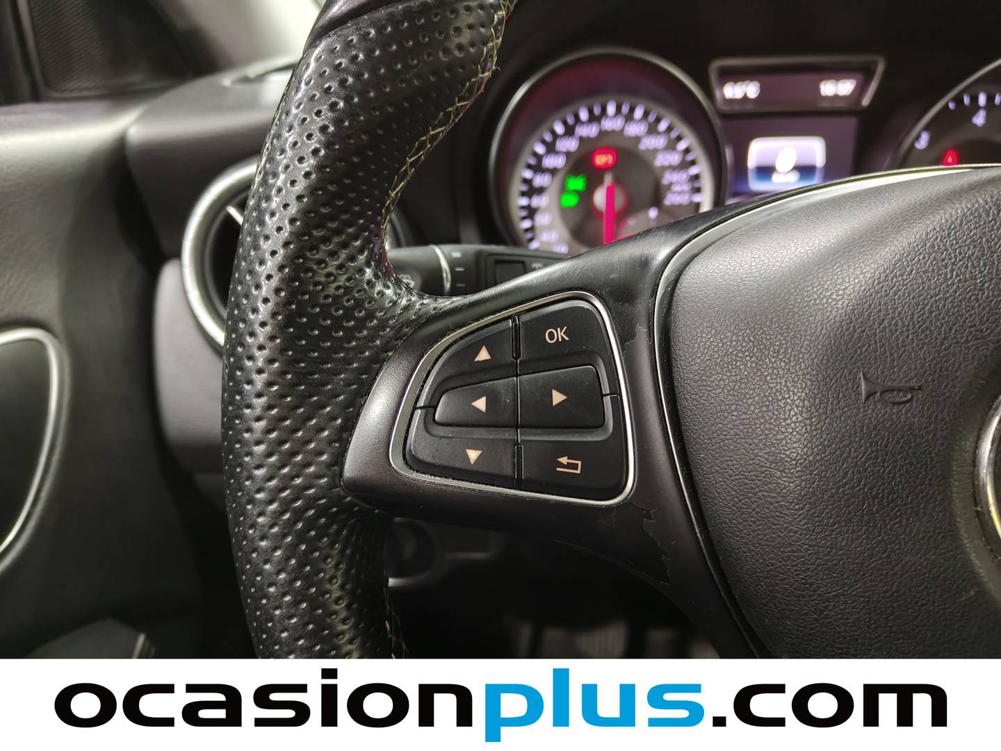 Foto Mercedes CLA Mercedes-Benz CLA Shooting Brake CLA 200 d Urban (136 CV)