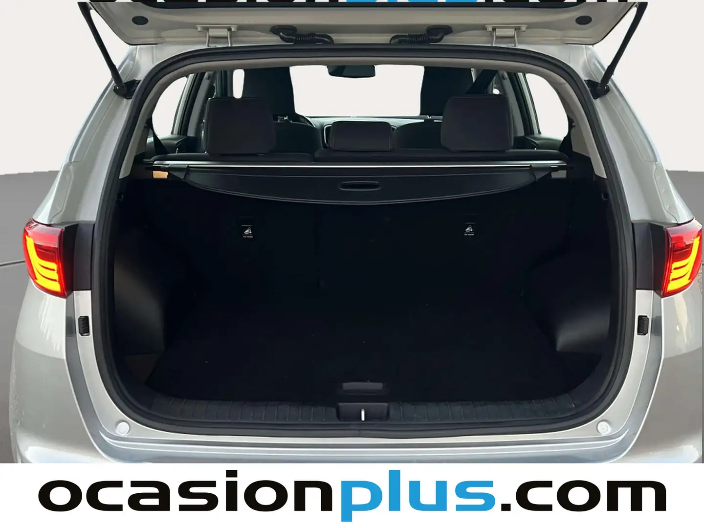 Foto KIA Sportage Kia Sportage 1.7 CRDi VGT Eco-Dynamics Drive 4x2 DCT (141 CV)