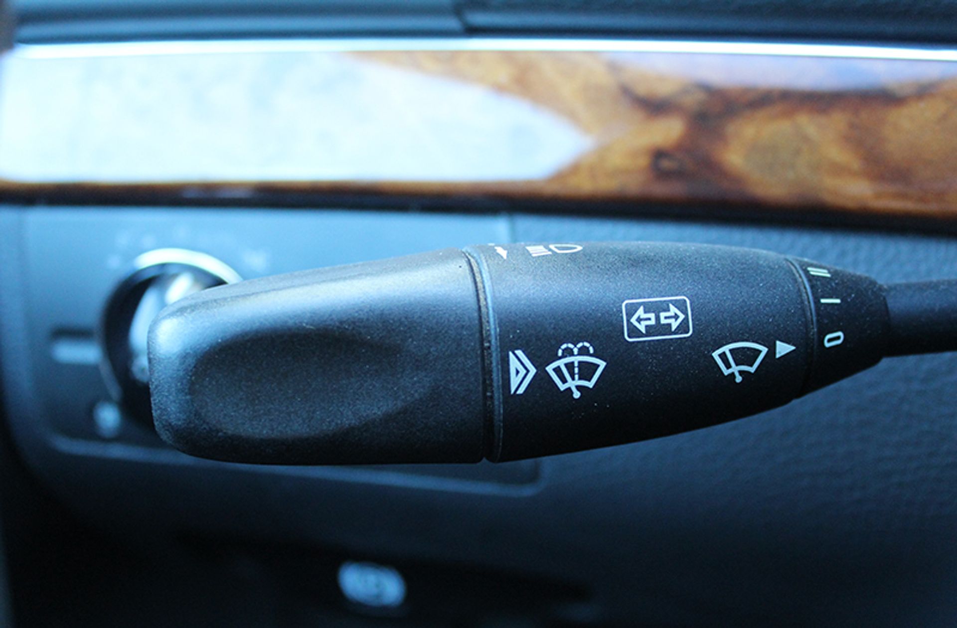 Mercedes-Benz Clase E 240 Elegance - foto 17
