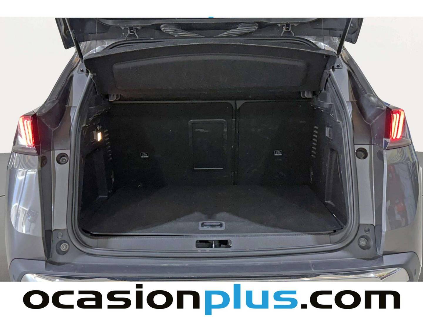 Foto Peugeot 3008 Hybrid Peugeot 3008 Hybrid 300 Allure Pack e-EAT8  (300 CV) 4x4