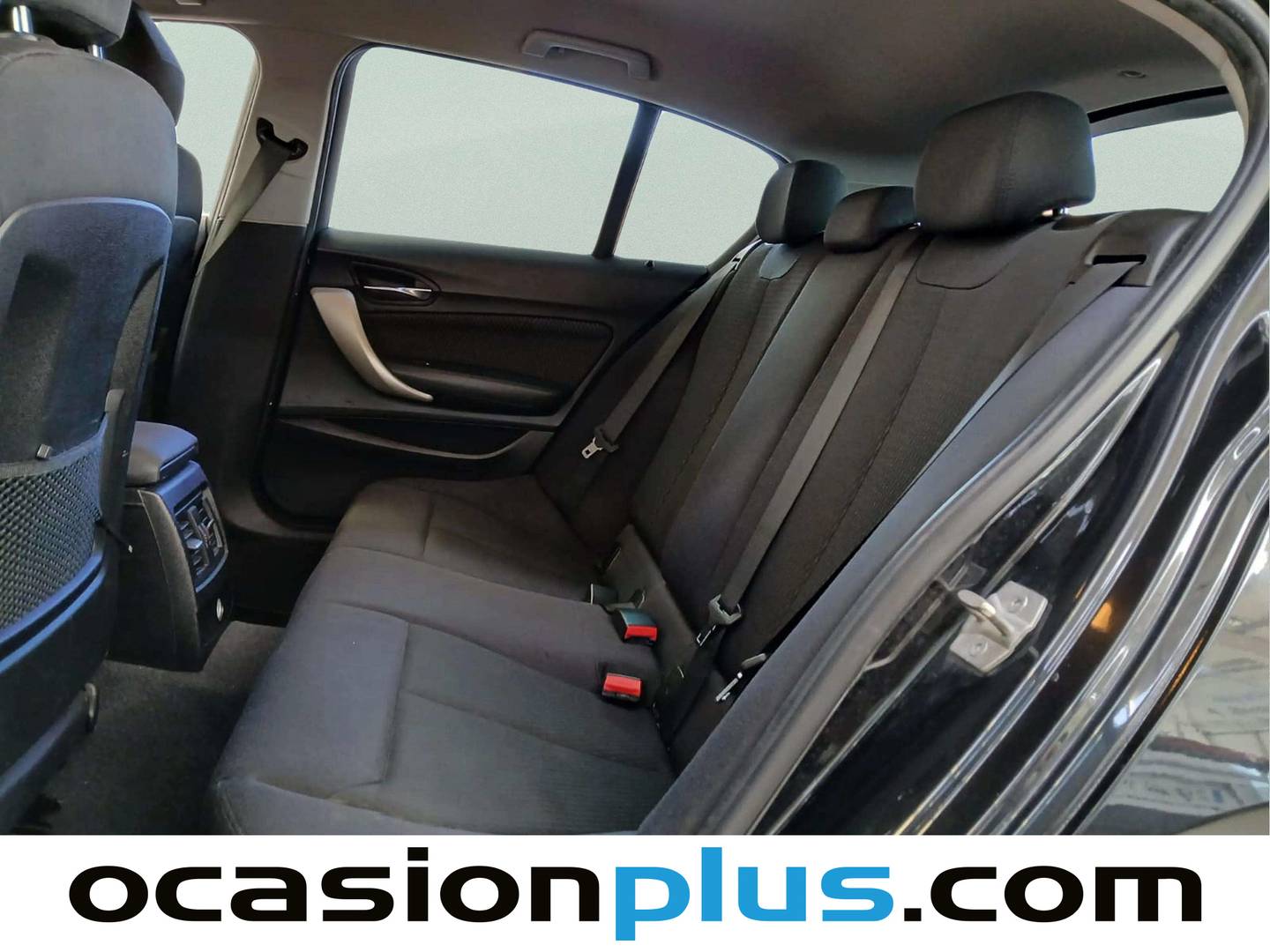 Foto asientos traseros BMW Serie 1 BMW Serie 1 118d (143 CV)