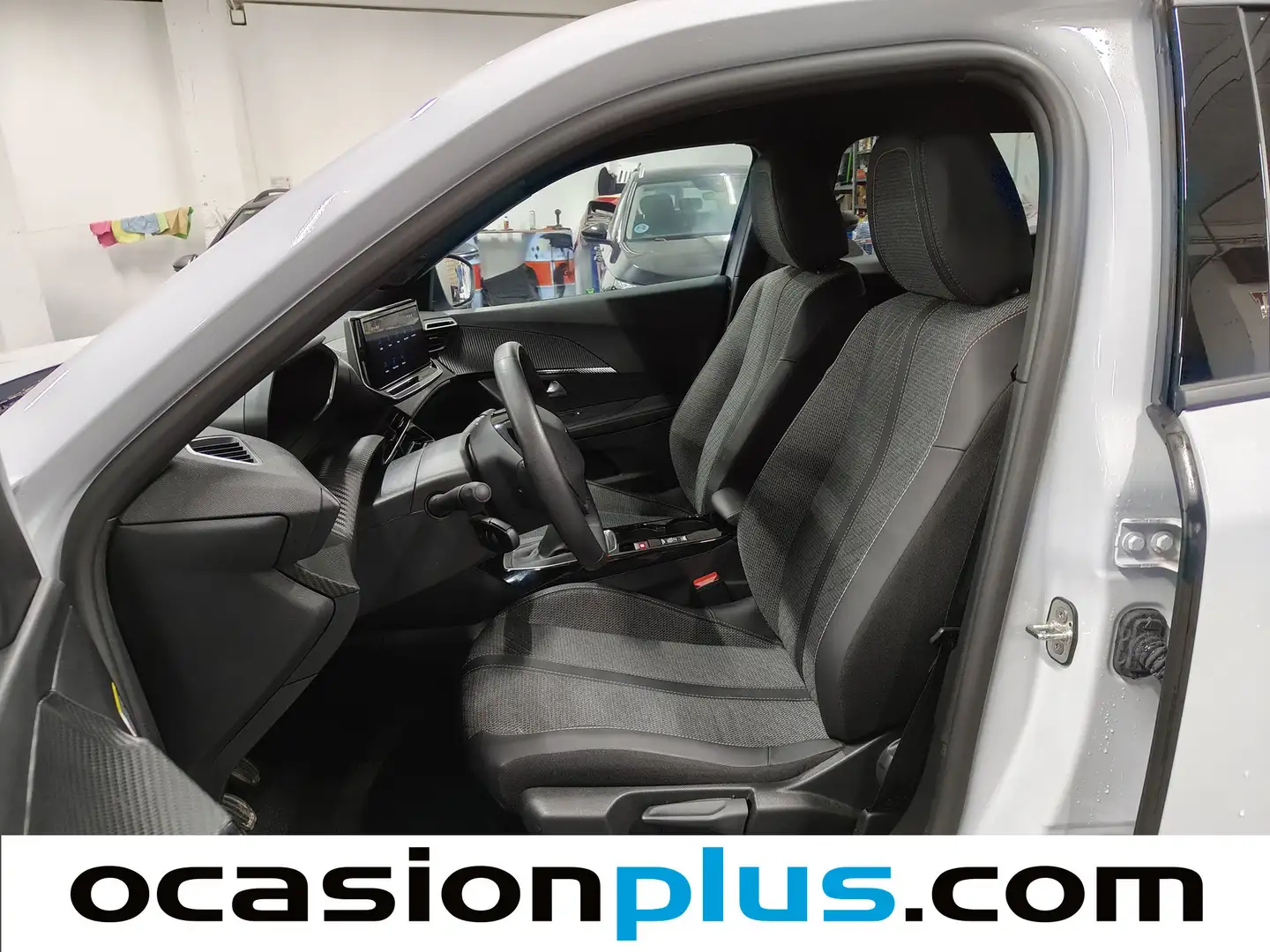 Foto Peugeot 2008 Peugeot 2008 PureTech 100 S&S Allure (100 CV)