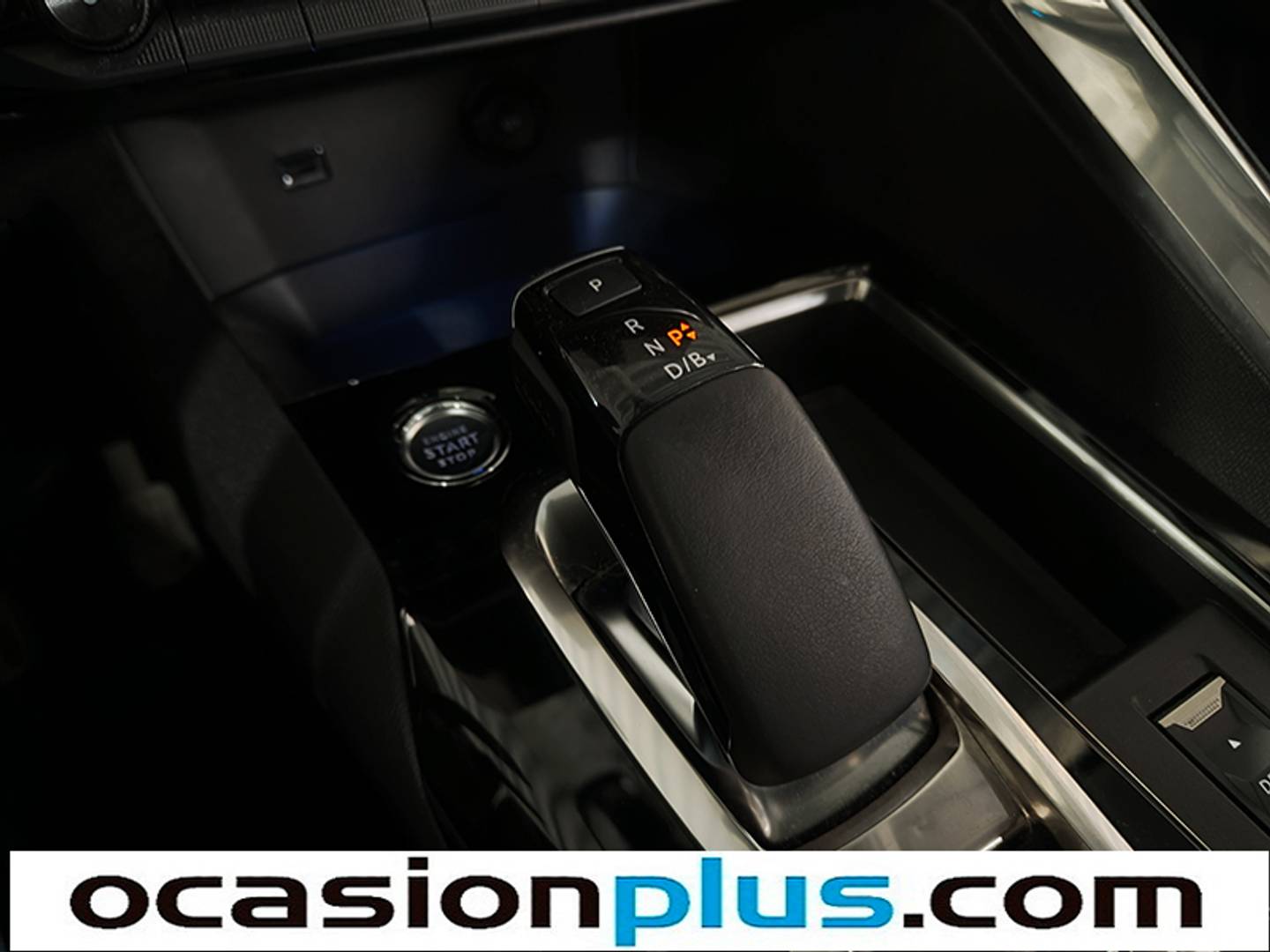 Foto Peugeot 3008 Hybrid Peugeot 3008 Hybrid 225 Allure e-EAT8 (225 CV)