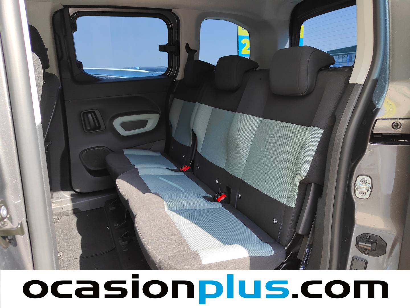 Foto asientos traseros Citroën Berlingo Citroën Berlingo PureTech 110 S&S Talla M Feel (110 CV)