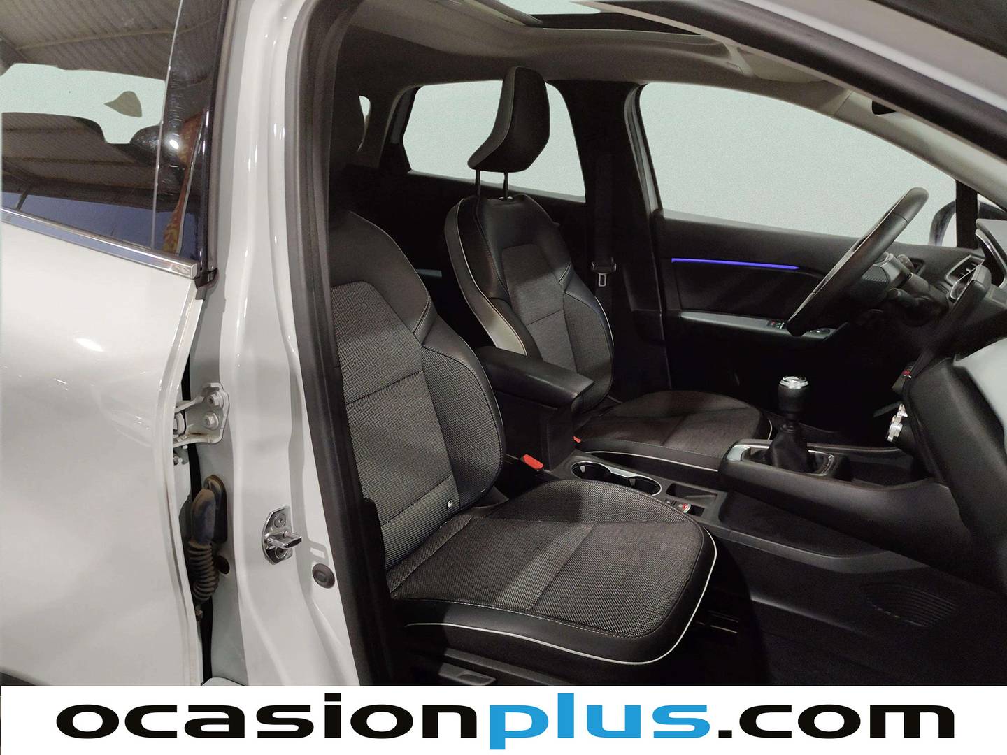 Foto Renault Captur Renault Captur TCe 140 Micro Híbrido Fast Track  (140 CV)