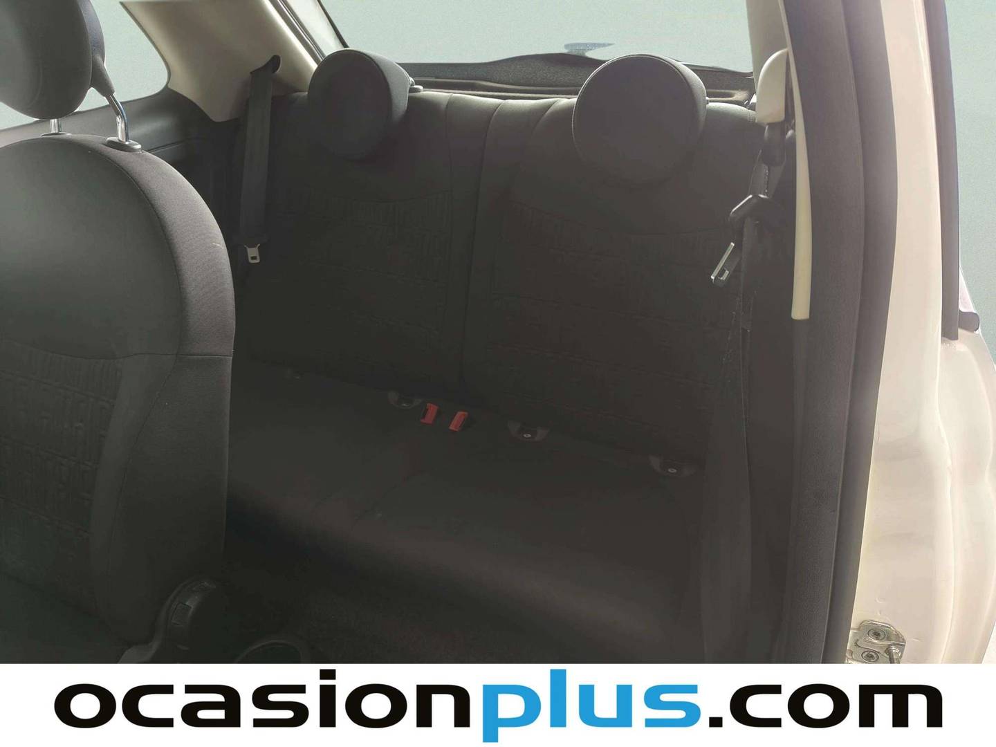 Foto asientos traseros Fiat 500 Fiat 500 1.0 Hybrid Dolcevita (70 CV)