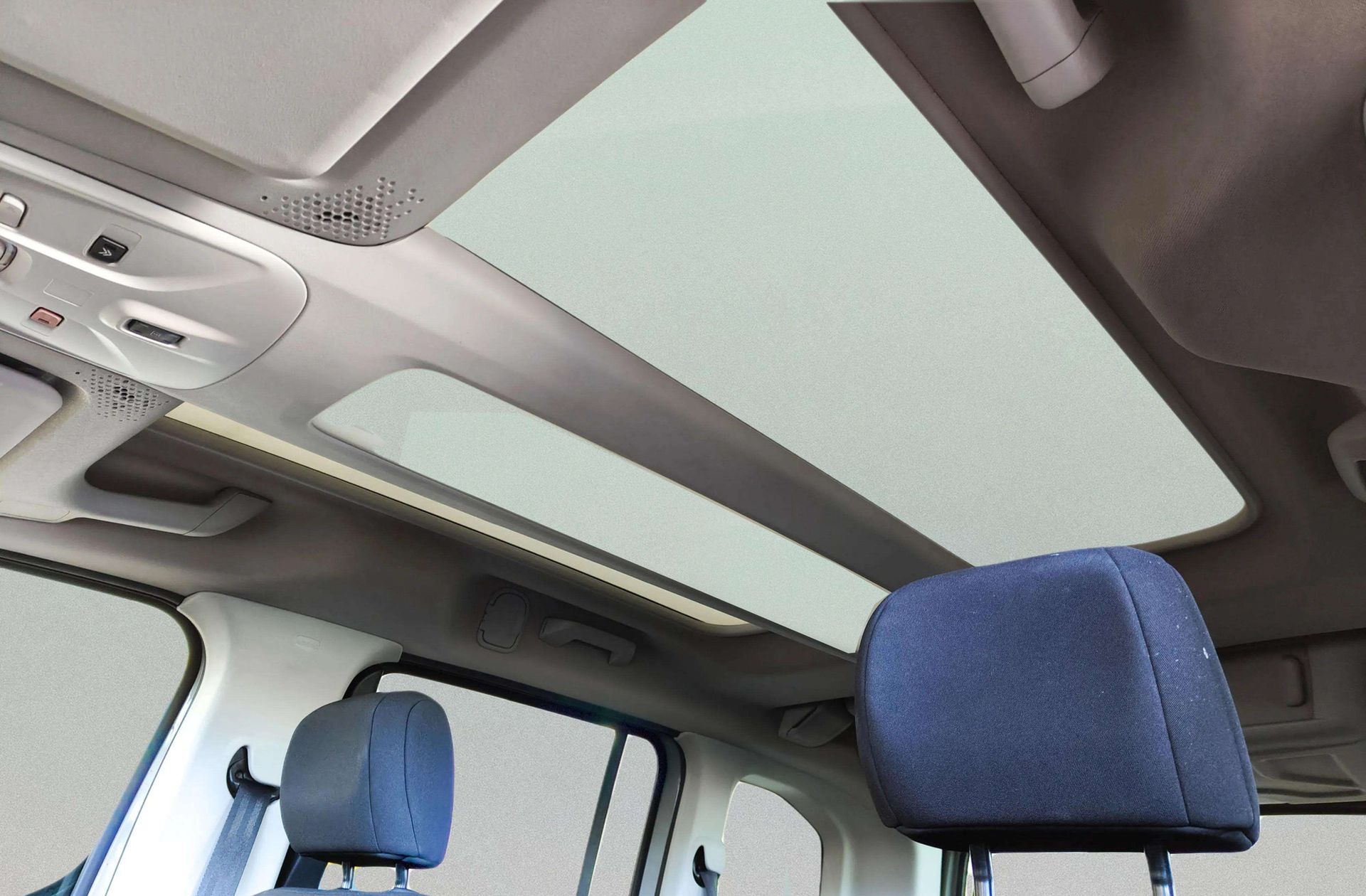 Citroën Berlingo BlueHDi 100 Talla M Shine - foto 5