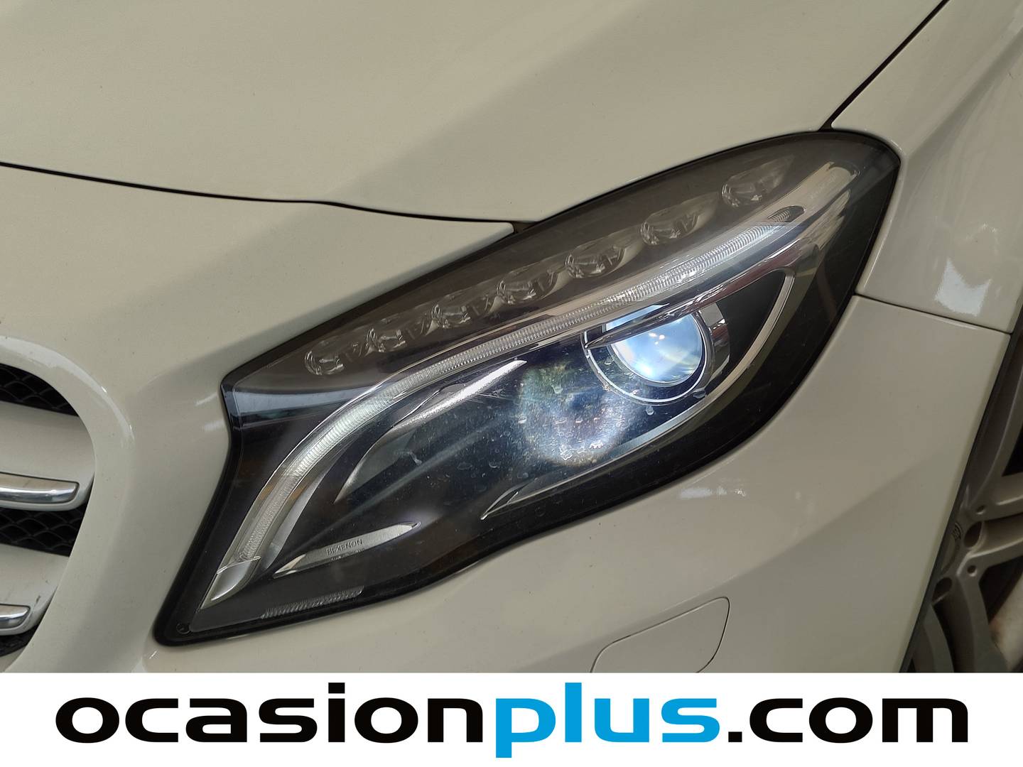 Foto Mercedes GLA Mercedes-Benz GLA 200 d Urban (136 CV)