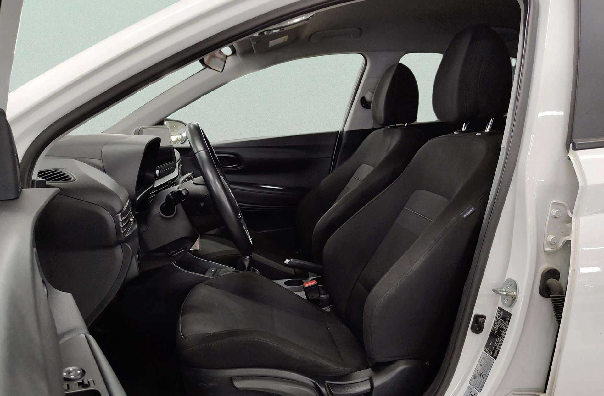 Hyundai Bayon 1.2 MPI Maxx - foto 11