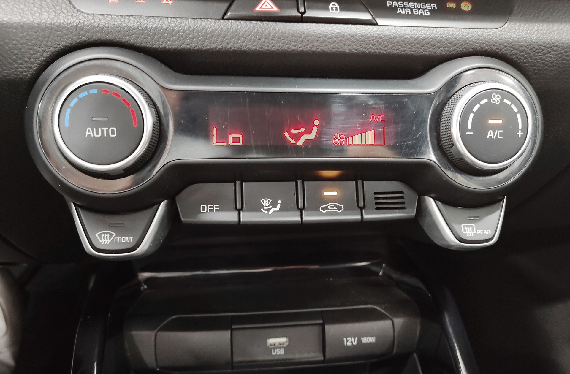Kia Stonic 1.0 T-GDi Drive - foto 30