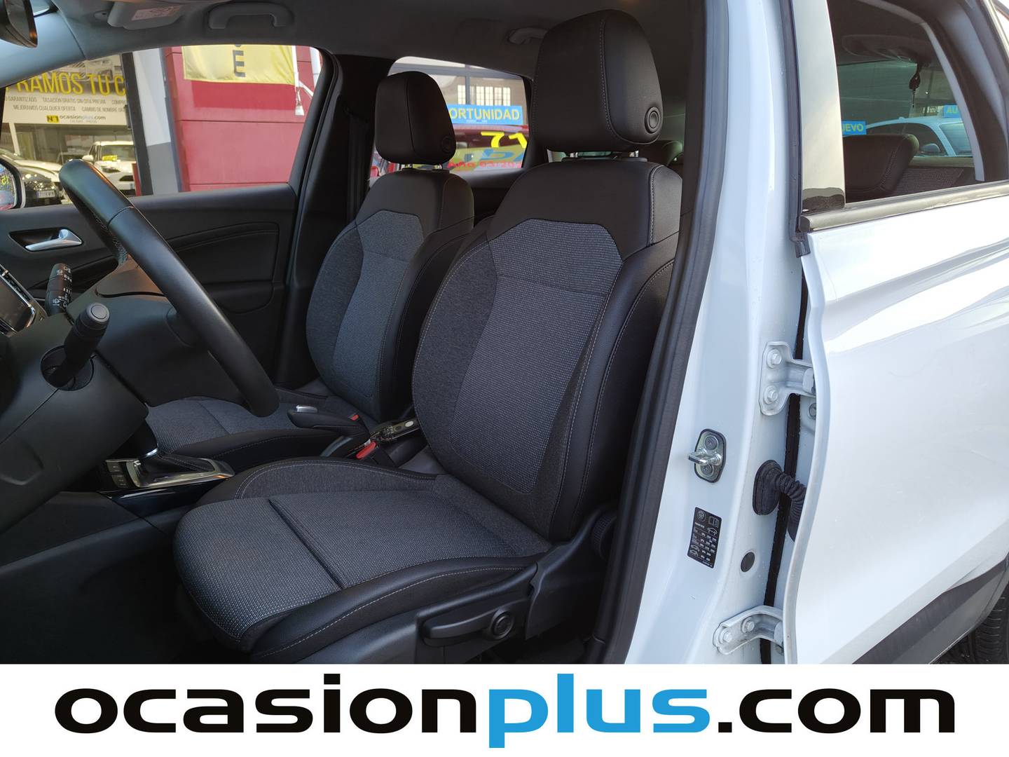 Foto Opel Crossland Opel Crossland 1.2 Elegance Auto (130 CV)