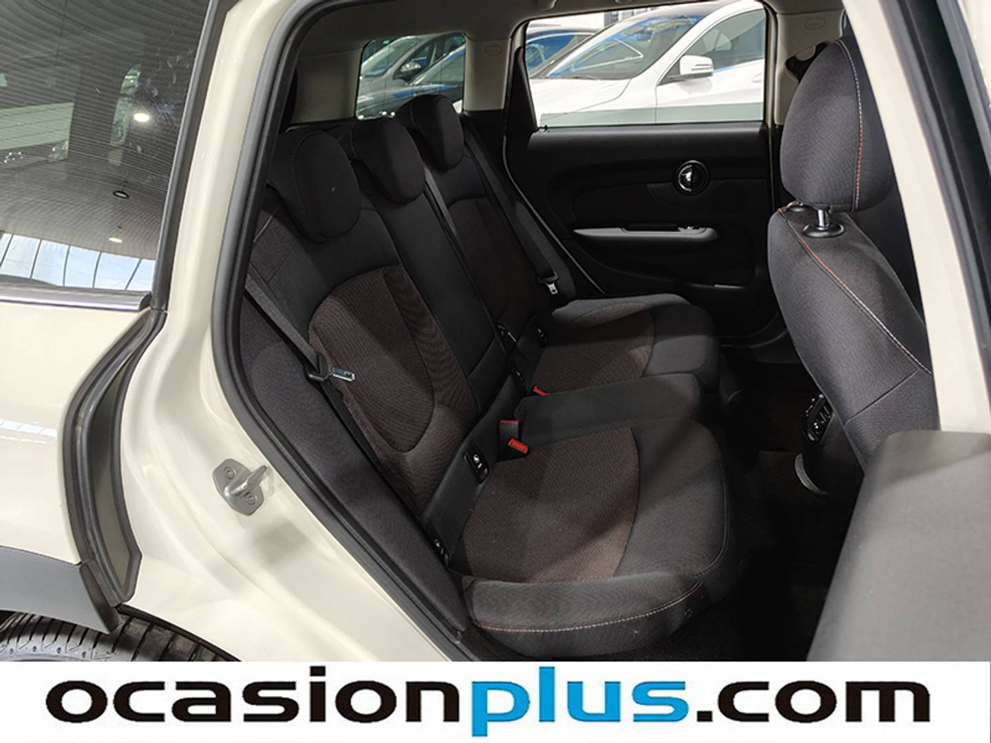 Foto Mini CLUBMAN MINI MINI Clubman Cooper (136 CV)