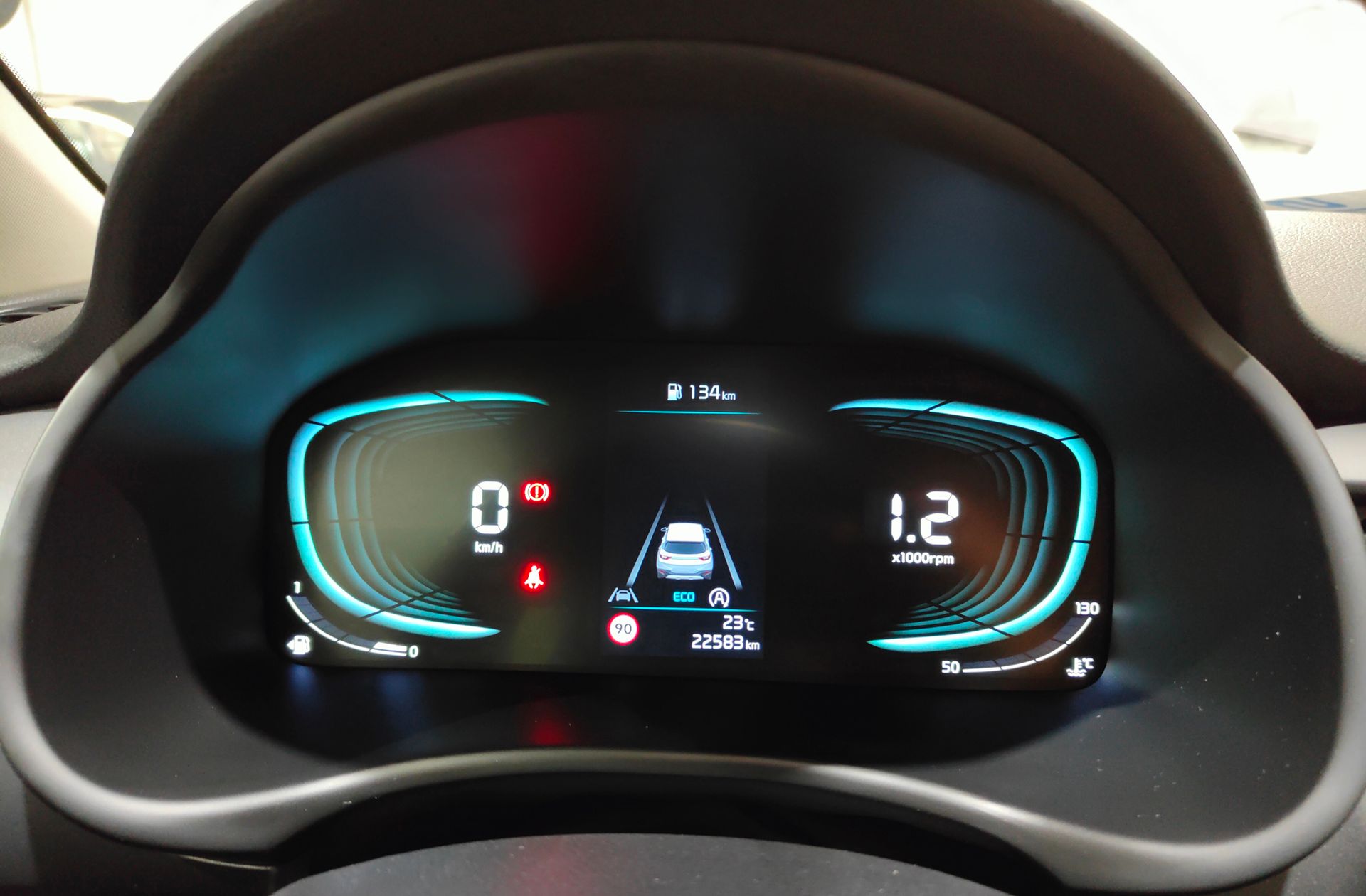 Kia Stonic 1.0 T-GDi MHEV Concept - foto 21