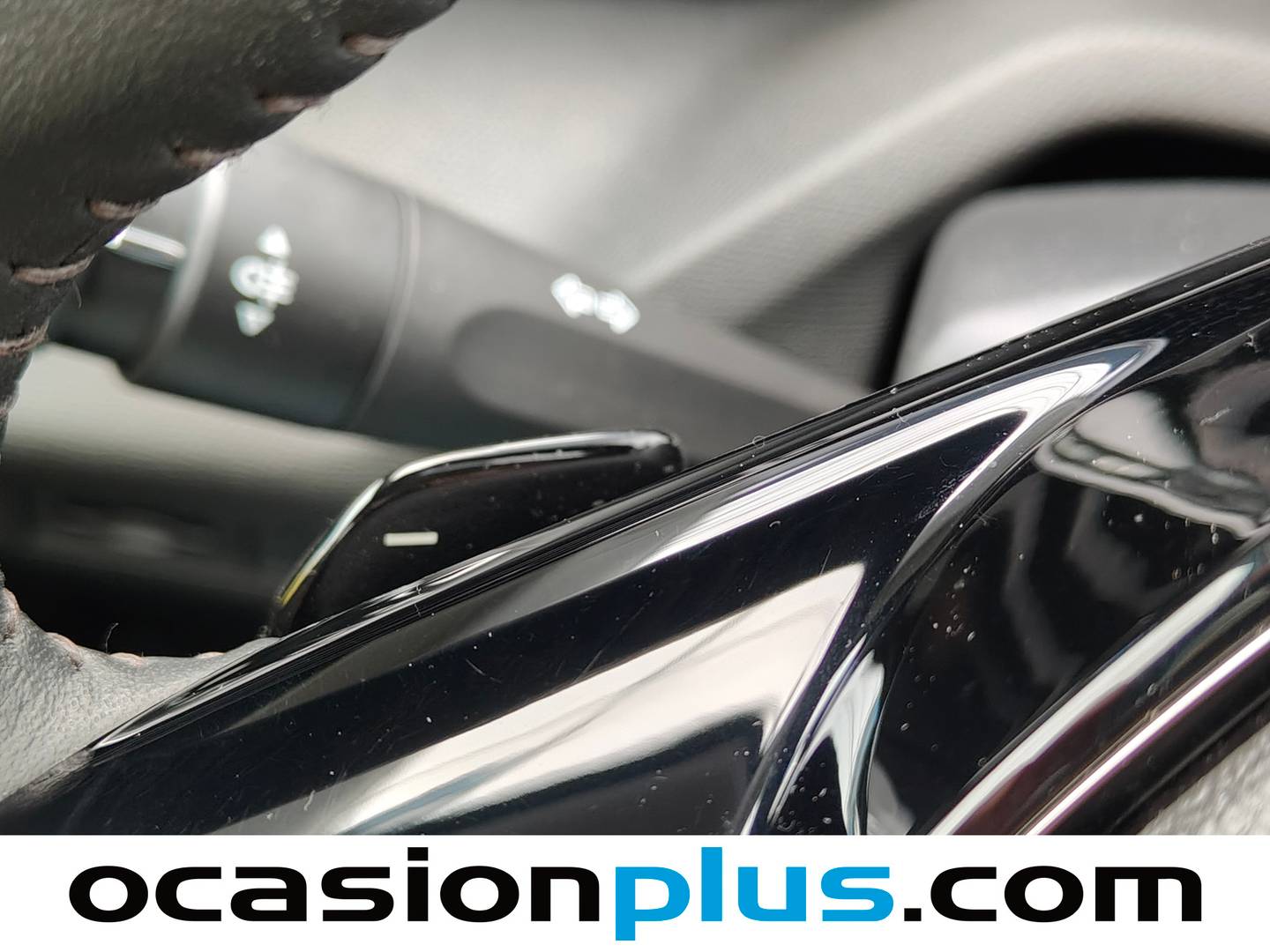 Peugeot 408 Peugeot 408 Allure Hybrid eDCS6 (136 CV) 136cv
