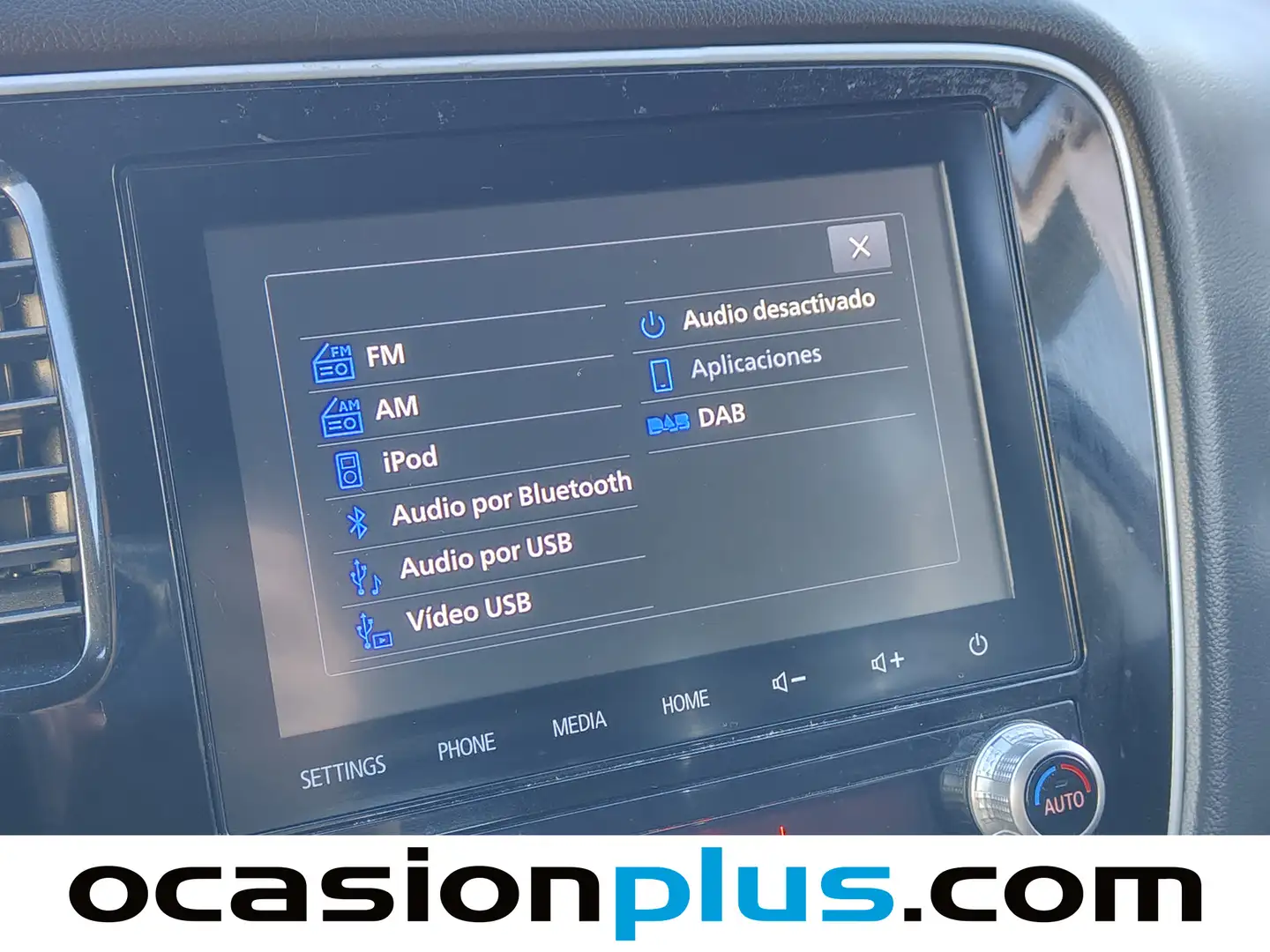 Foto Mitsubishi Outlander Mitsubishi Outlander 200 MPI Motion 2WD CVT (150 CV)