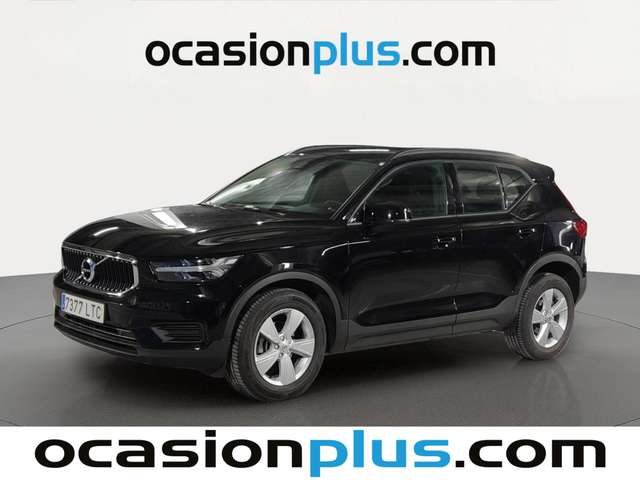 Volvo XC40 T2 Momentum Core (129 CV) de segunda mano