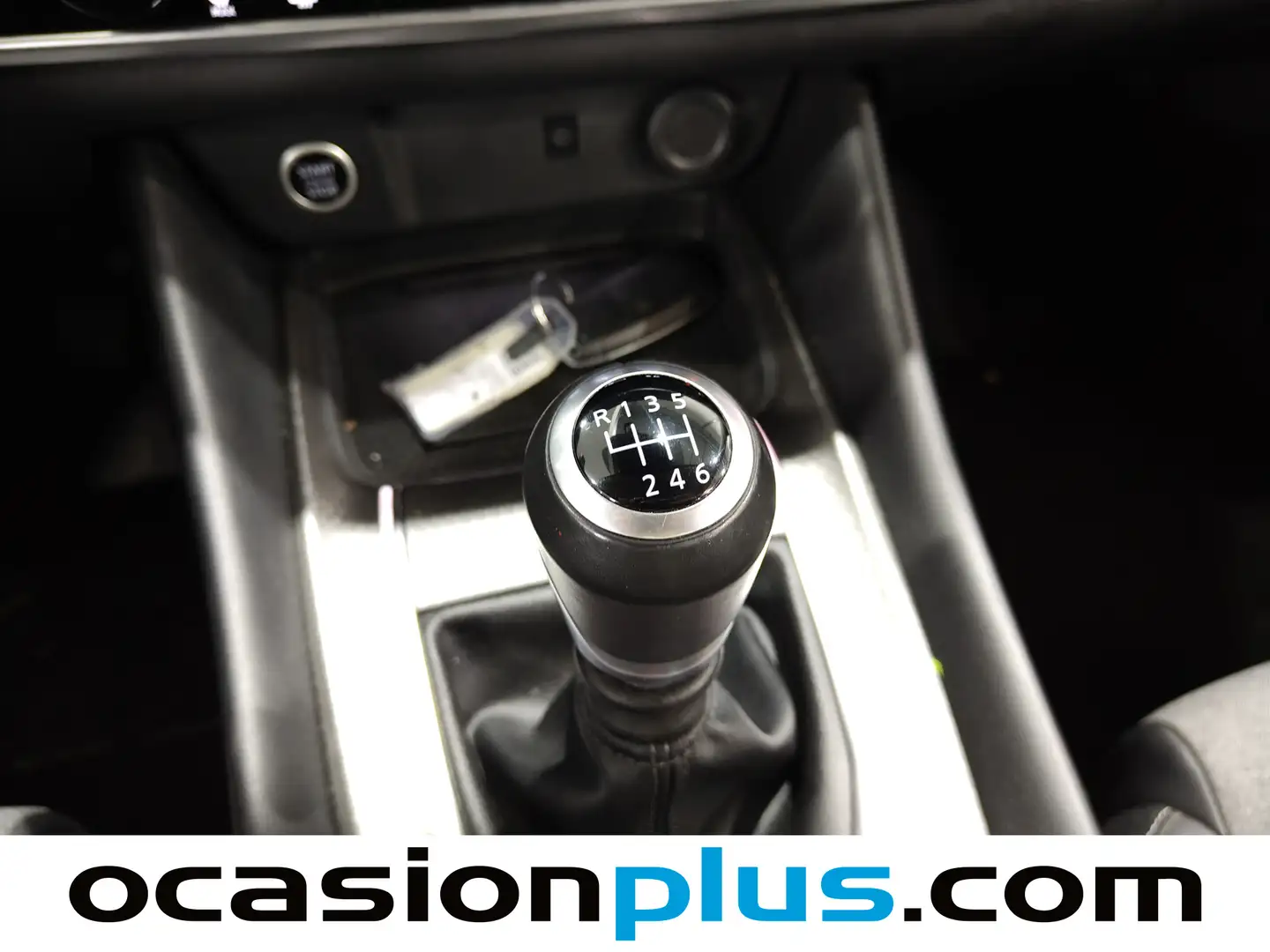 Foto Nissan QASHQAI Nissan Qashqai 140 mHEV N-Connecta 4x2 (140 CV)