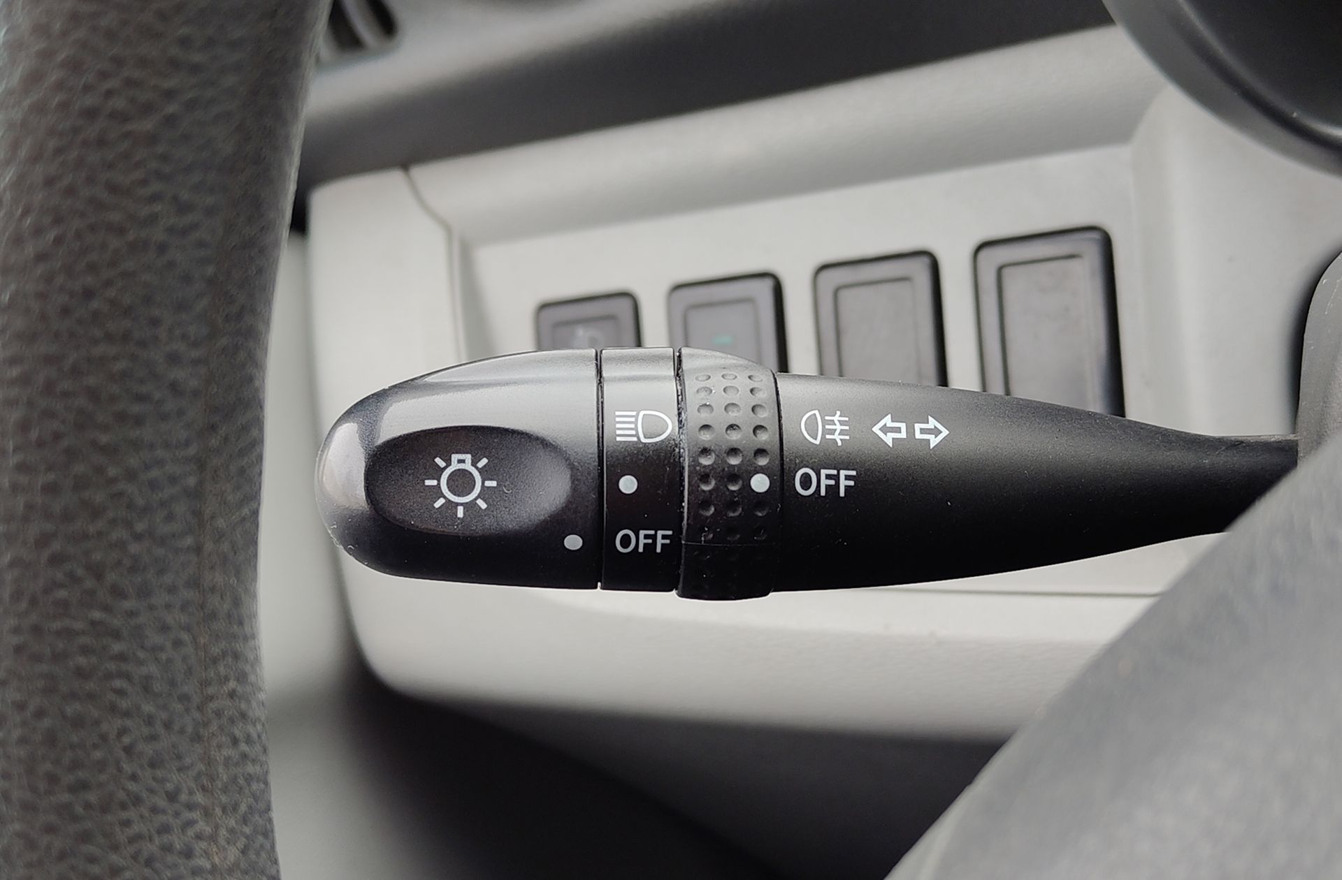 Nissan Pixo 1.0G Visia - foto 20