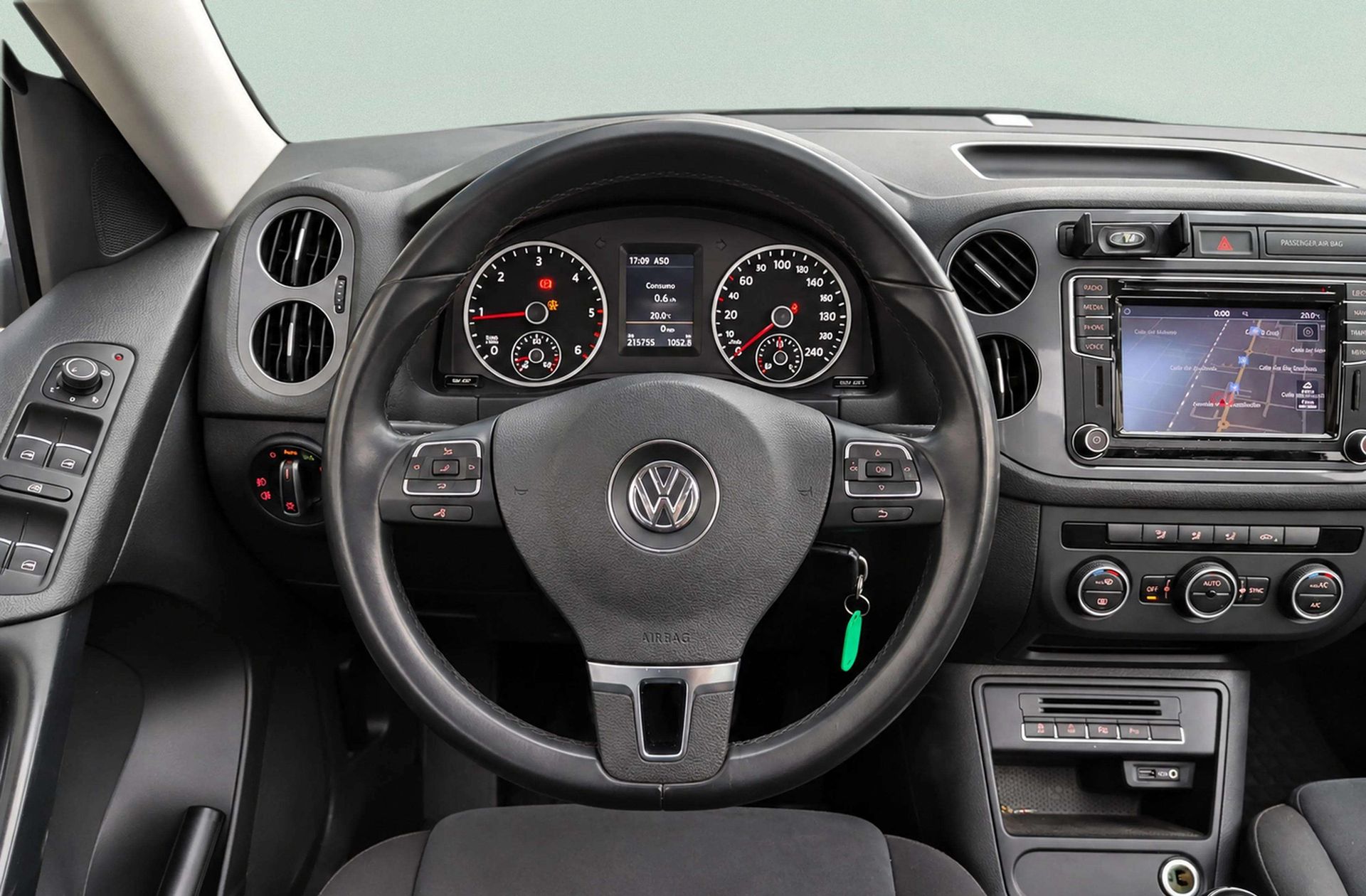 Volkswagen Tiguan T1 Sport 2.0 TDI BMT 4x2 - foto 22
