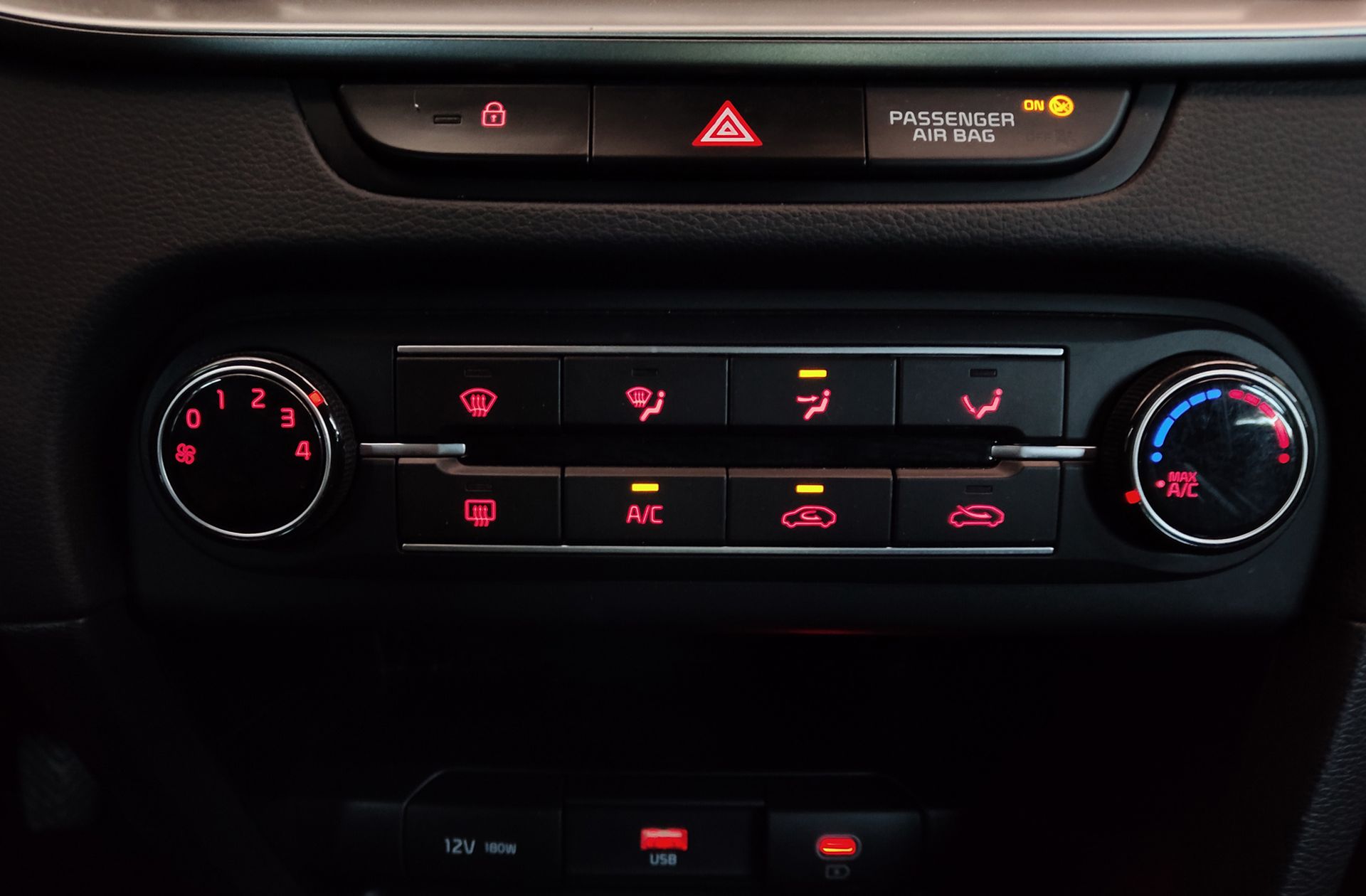Kia Ceed 1.0 T-GDi Concept - foto 28