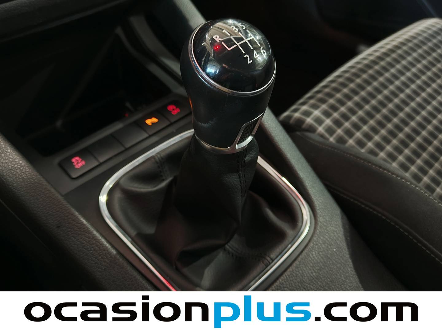 Foto Volkswagen Scirocco Volkswagen Scirocco Typhoon by R-Line 2.0 TSI BMT (180 CV)