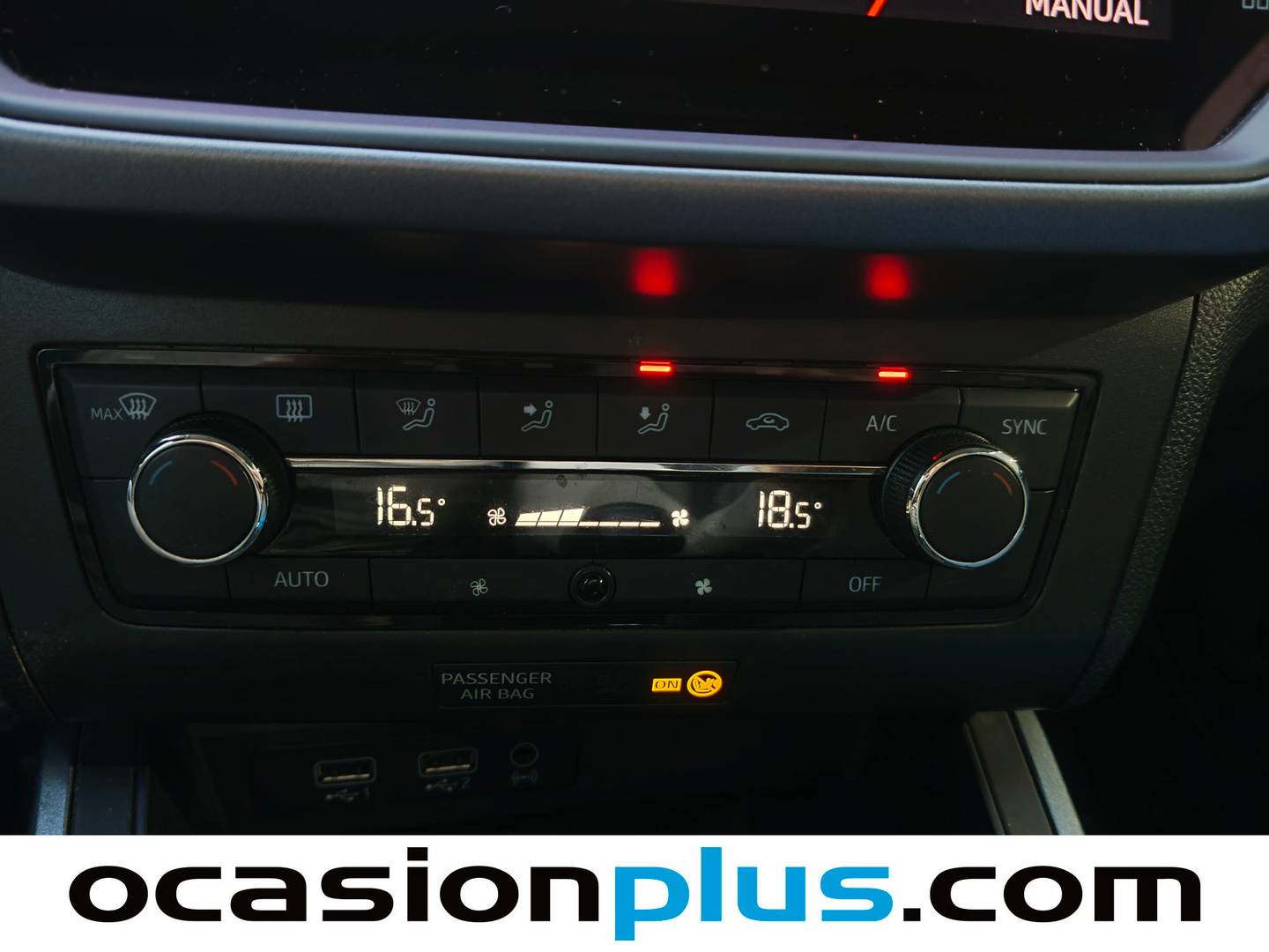 Foto Seat Arona SEAT Arona 1.0 TSI S&S Style (115 CV)