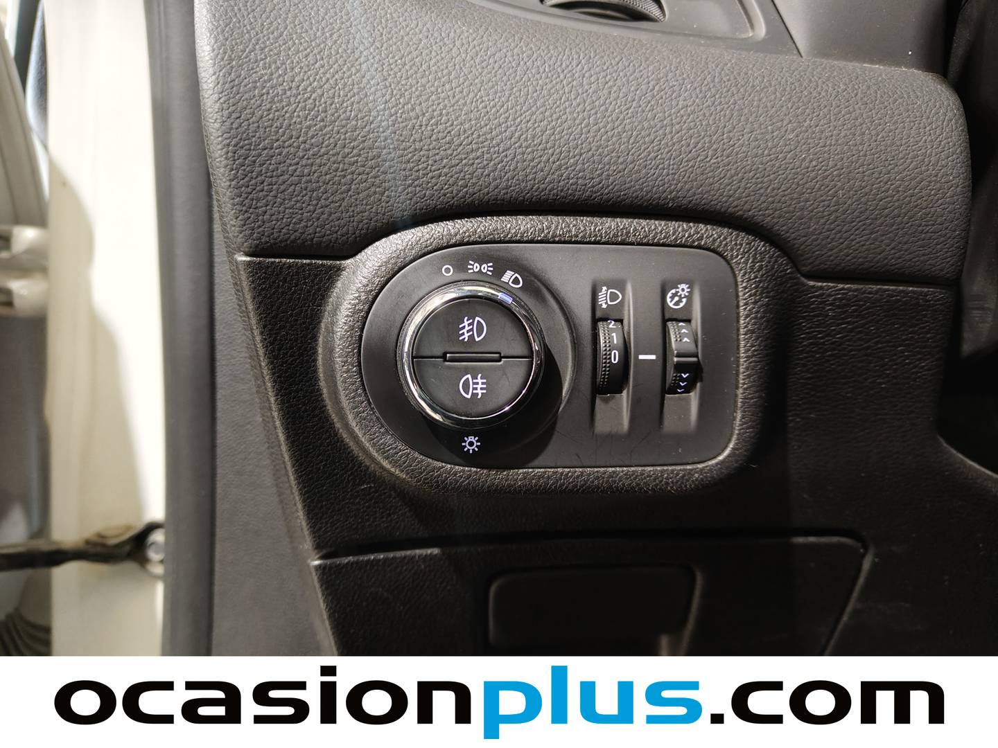 Foto Opel Zafira Tourer Opel Zafira Tourer 1.6 CDTi S&S Expression (120 CV)