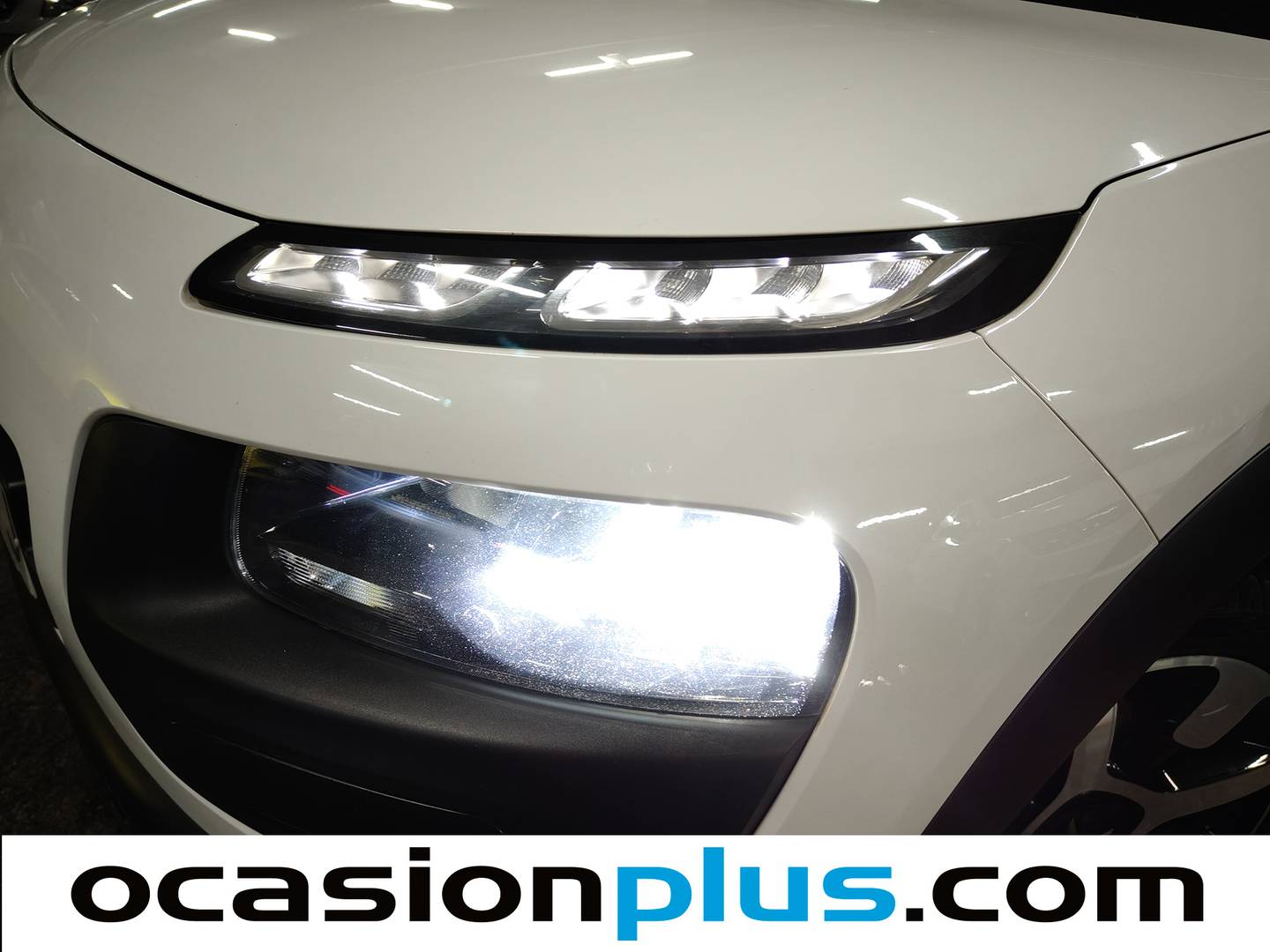 Extras y acabados del Citroën C4 Cactus Citroën C4 Cactus BlueHDi 100 Feel ETG6 (100 CV)