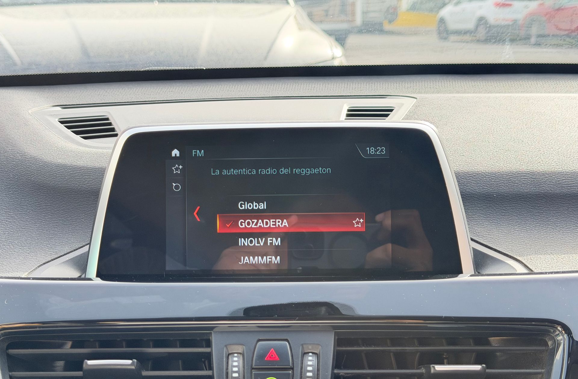 BMW X1 sDrive18d - foto 35