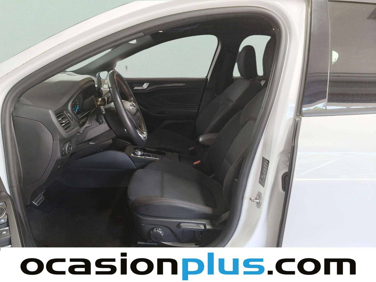 Foto asientos delanteros Ford Focus Ford Focus 1.0 Ecoboost ST-Line Auto (125 CV)