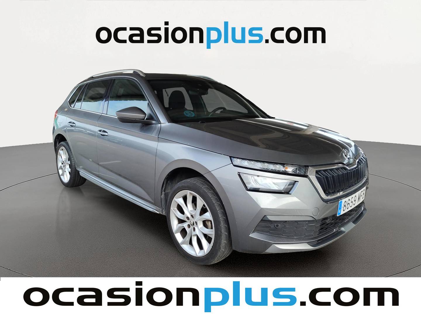 Foto delantera Skoda Kamiq Skoda Kamiq 1.0 TSI Style DSG (110 CV) derecha
