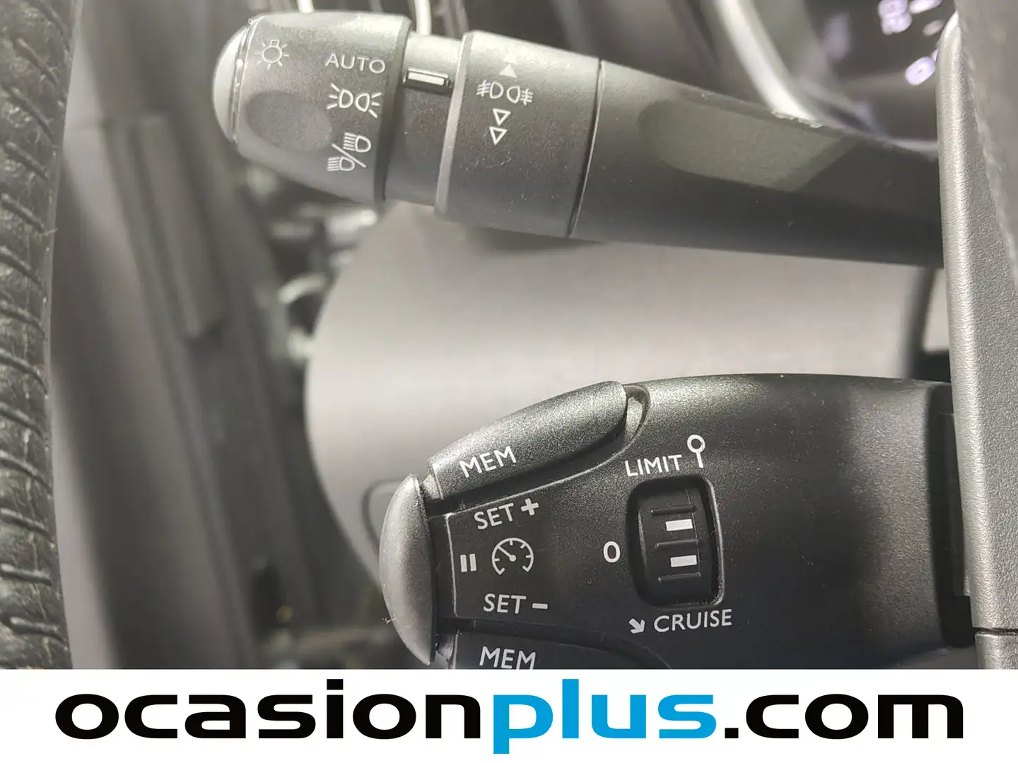 Foto Citroën C3 Aircross Citroen C3 Aircross PureTech 110 S&S Shine EAT6 (110 CV)