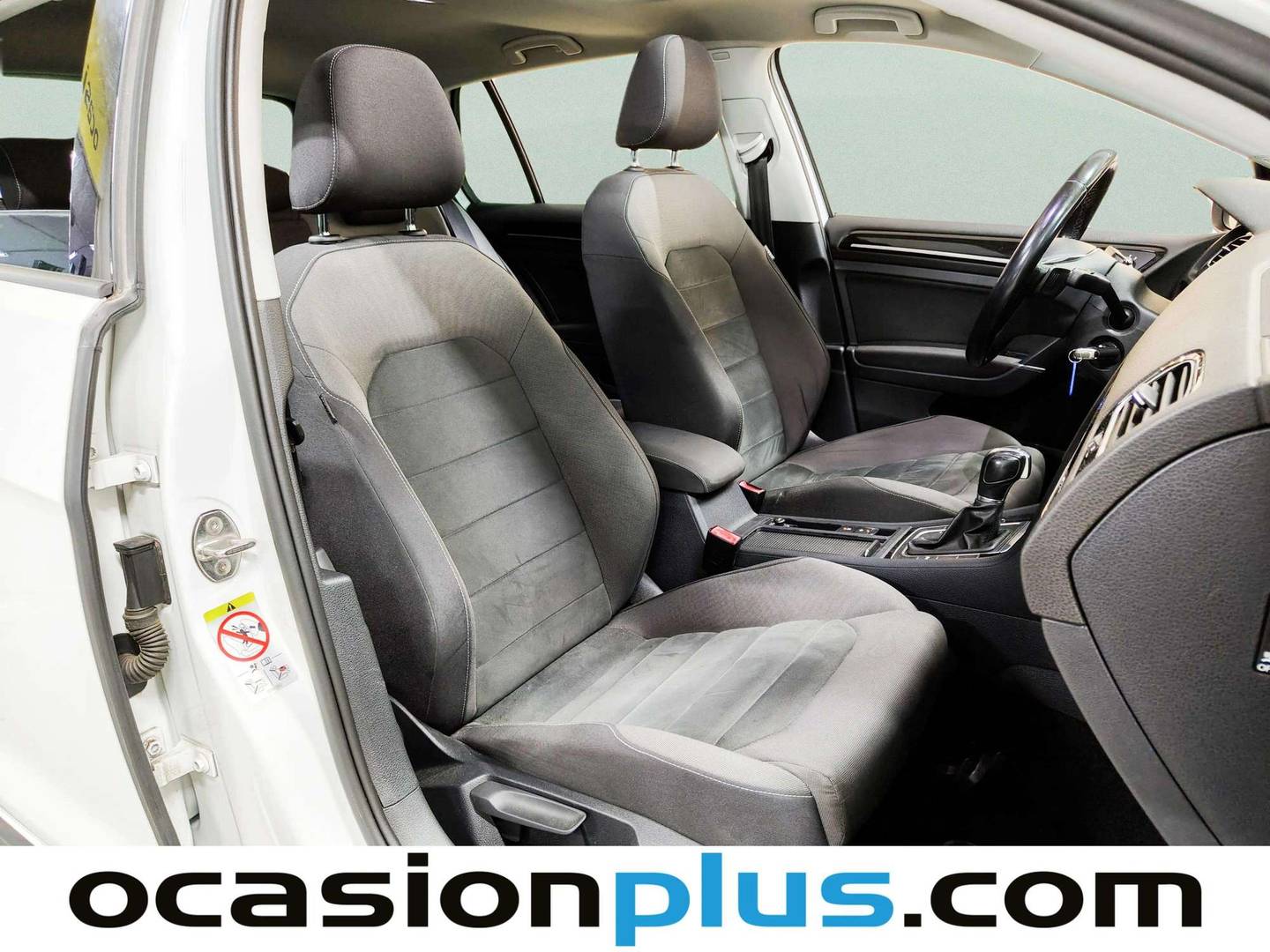 Volkswagen Golf Volkswagen Golf Sport R-Line 1.5 TSI (150 CV) DSG de segunda mano