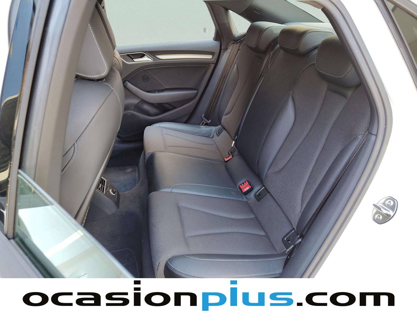 Foto asientos traseros Audi A3 Audi A3 Sedan Sedan S line 35 TFSI (150 CV) S tronic