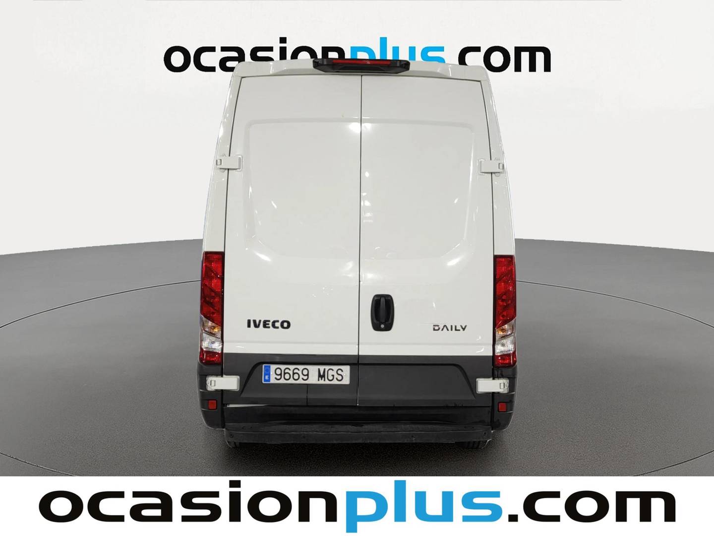 Foto Iveco Daily Iveco Daily Furgon 35S 16 V 3520L/H2 (156 CV)