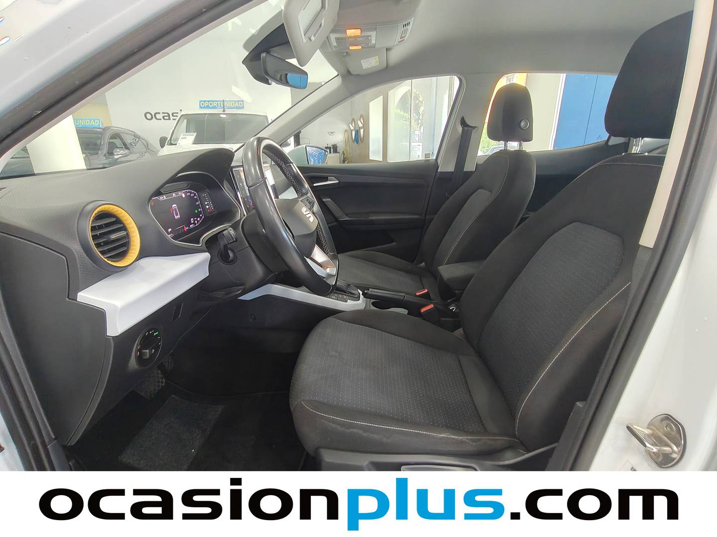 Foto asientos delanteros Seat Arona Seat Arona 1.0 TSI Style XL DSG (115 CV)